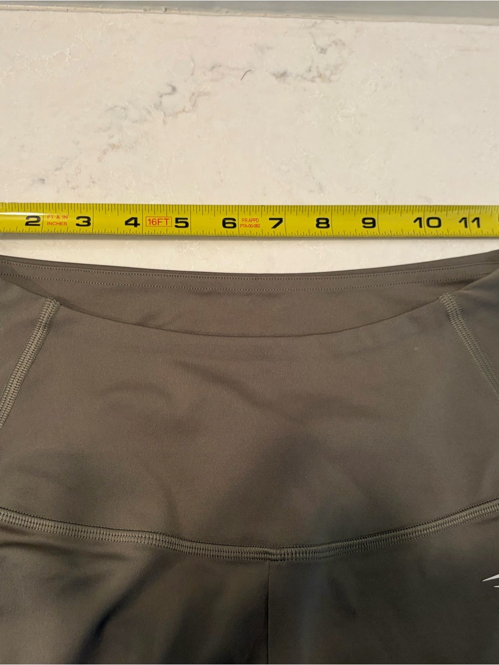 Gymshark Olive Green Athletic Leggings with Side Pockets Size L - Picture 5 of 6